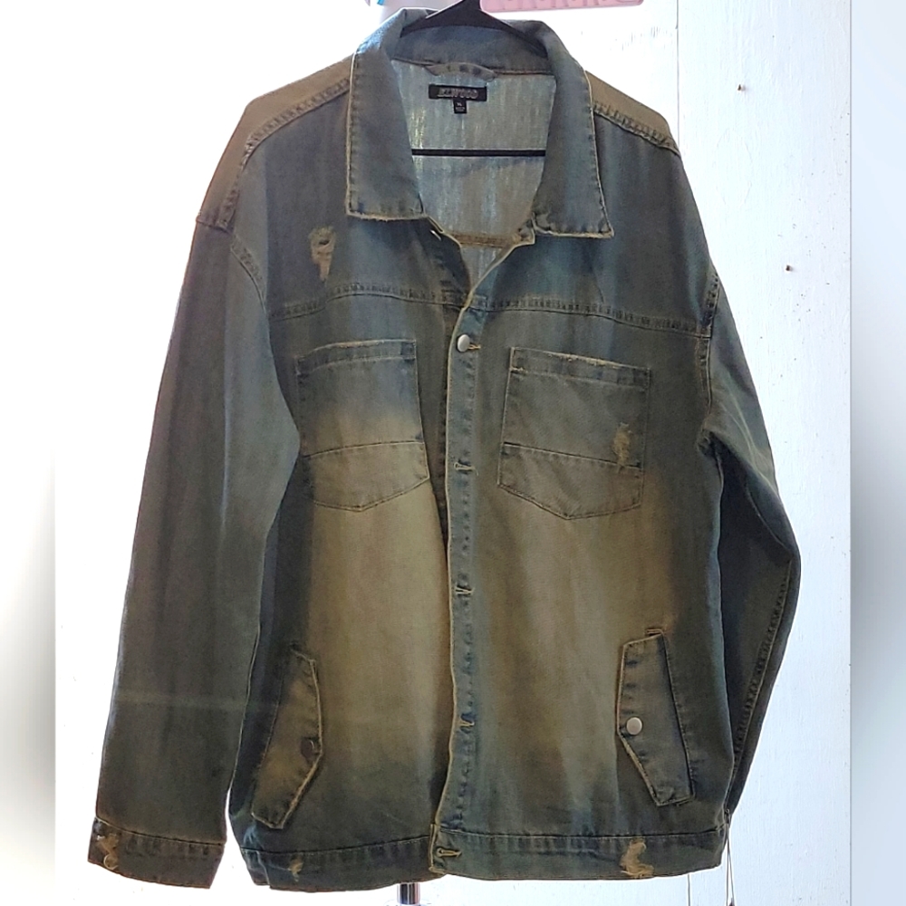 Elwood denim trucker jacket distressed
